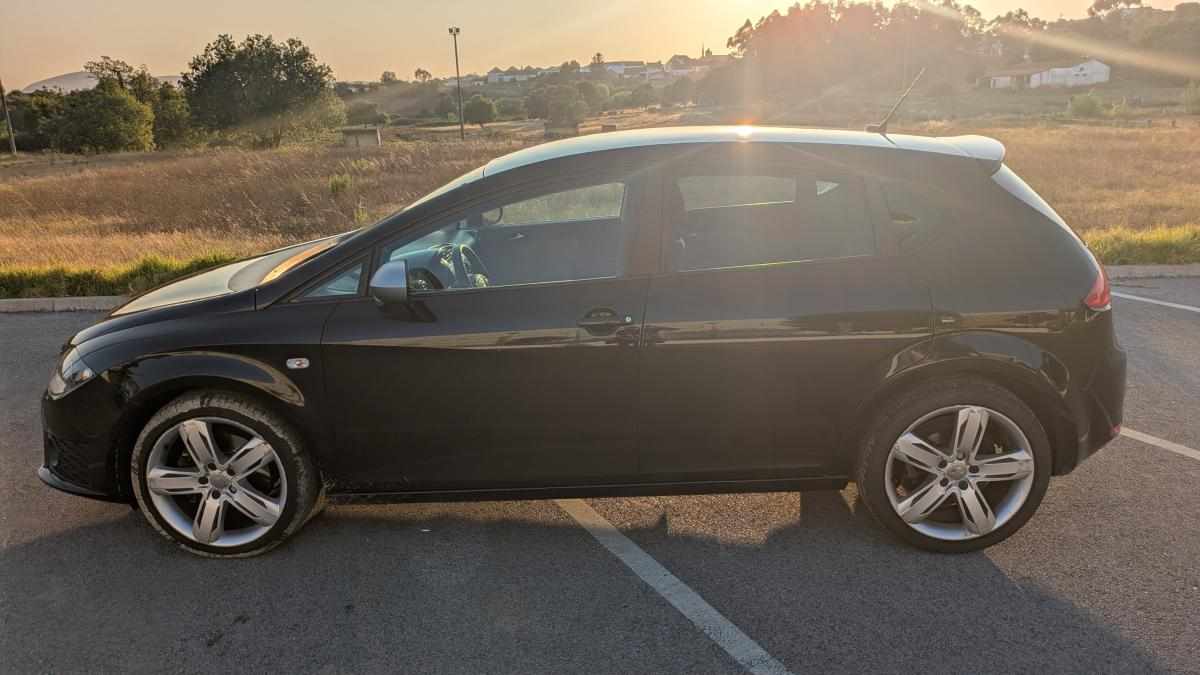 seat-leon-fr-2-0-tdi-2010-diesel-1968cc