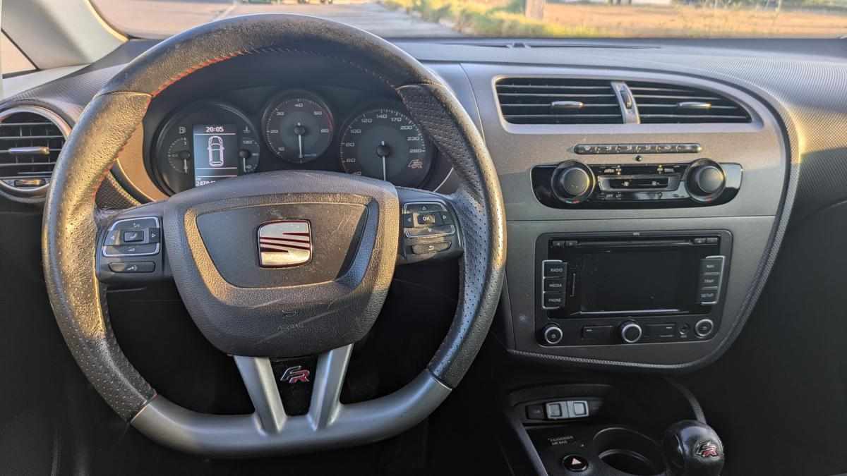 seat-leon-fr-2-0-tdi-2010-diesel-1968cc