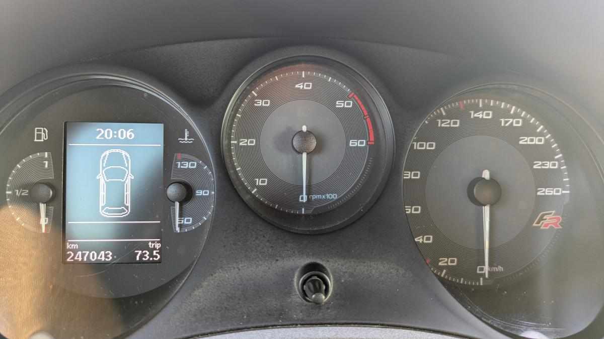 seat-leon-fr-2-0-tdi-2010-diesel-1968cc