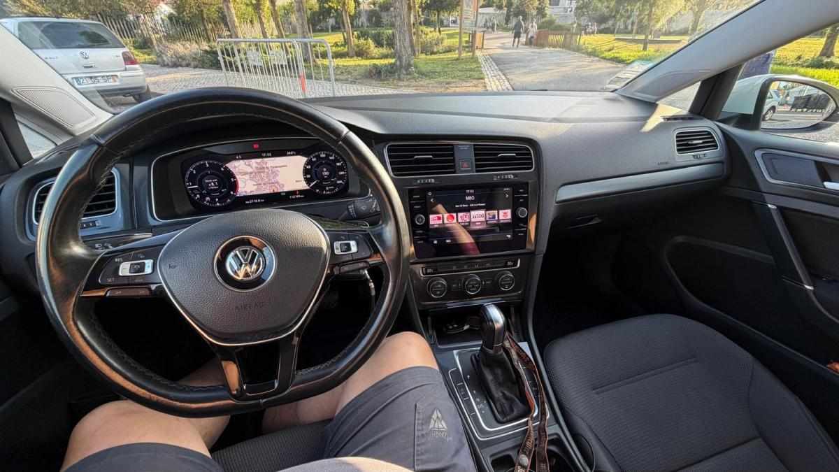 volkswagen-golf-1-6-tdi-bluemotion-2017-diesel-1598cc