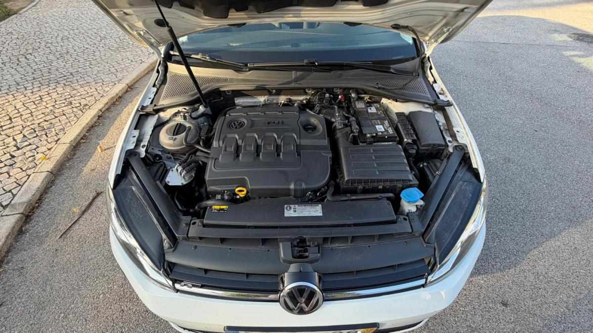 volkswagen-golf-1-6-tdi-bluemotion-2017-diesel-1598cc