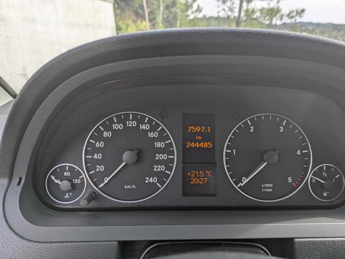 mercedes-benz-classe-a-a-180-cdi-2009-diesel-1992cc