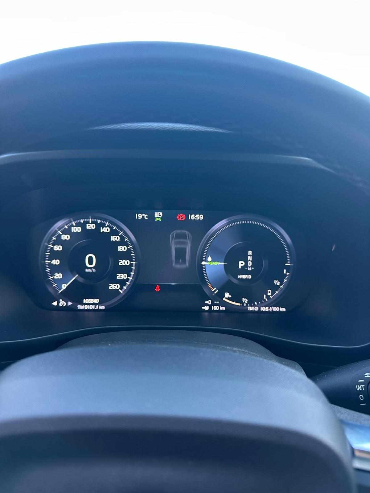 volvo-xc40-recharge-t4-phev-2022-gasolina-1477cc