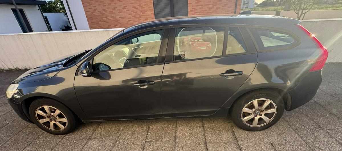 volvo-v60-1-6-d2-2012-diesel-1560cc