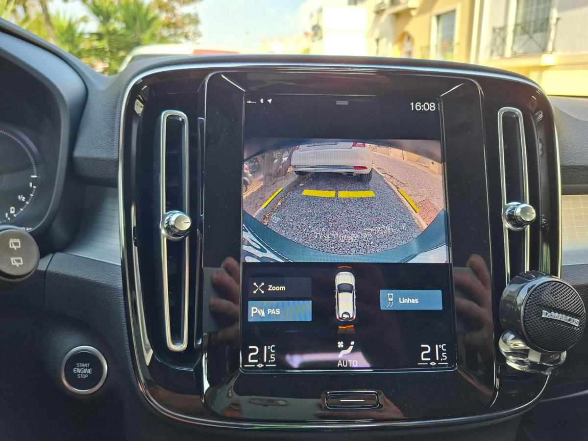 volvo-xc40-t5-recharge-twin-engine-1-5-2020-hibrido-plug-in-1477cc
