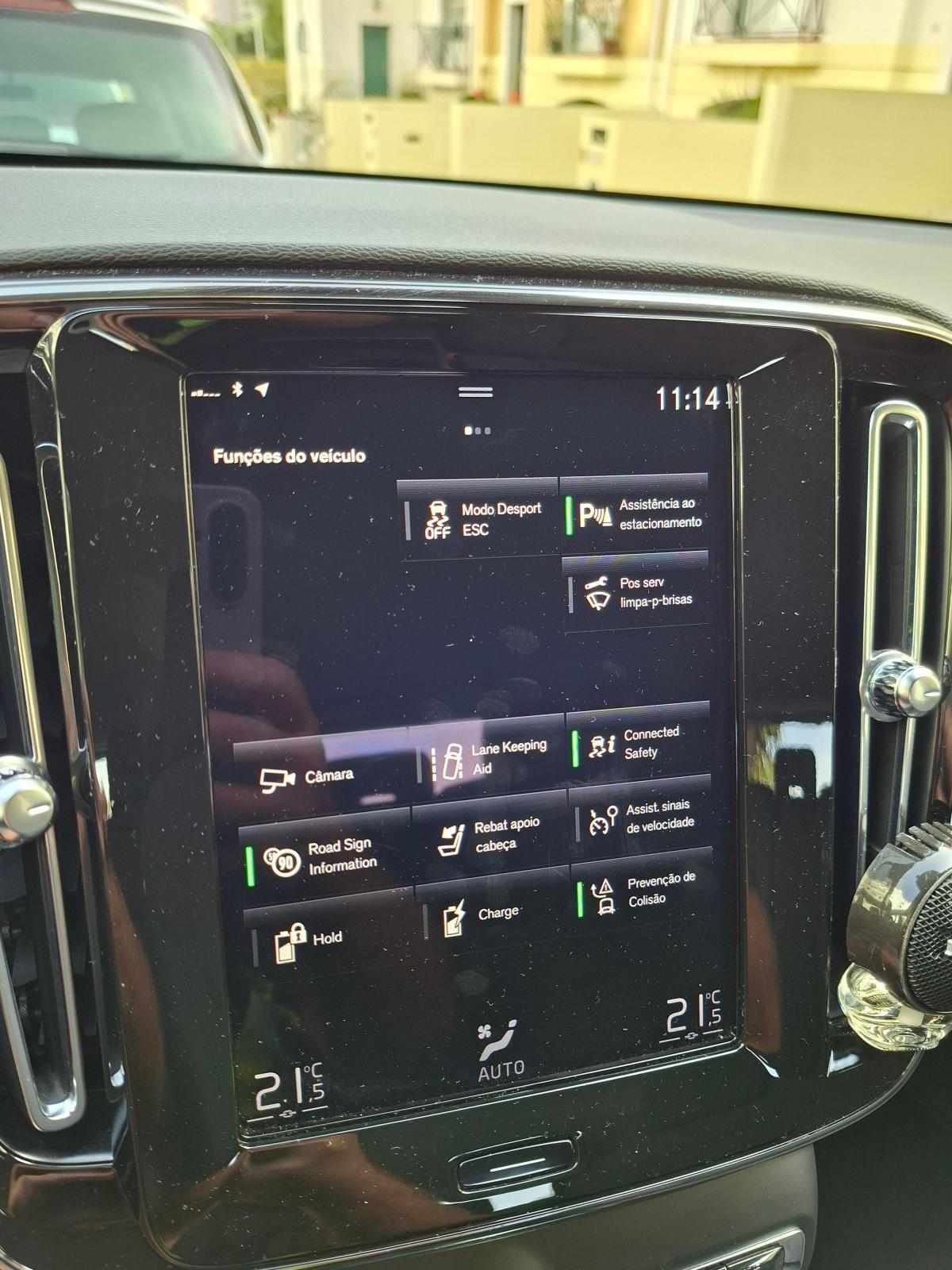 volvo-xc40-t5-recharge-twin-engine-1-5-2020-hibrido-plug-in-1477cc
