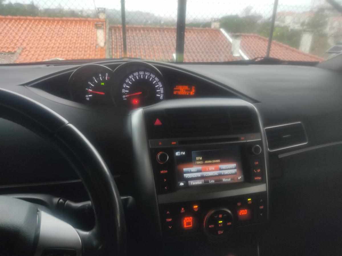 toyota-verso-1-6-111cv-2014-diesel-1598cc
