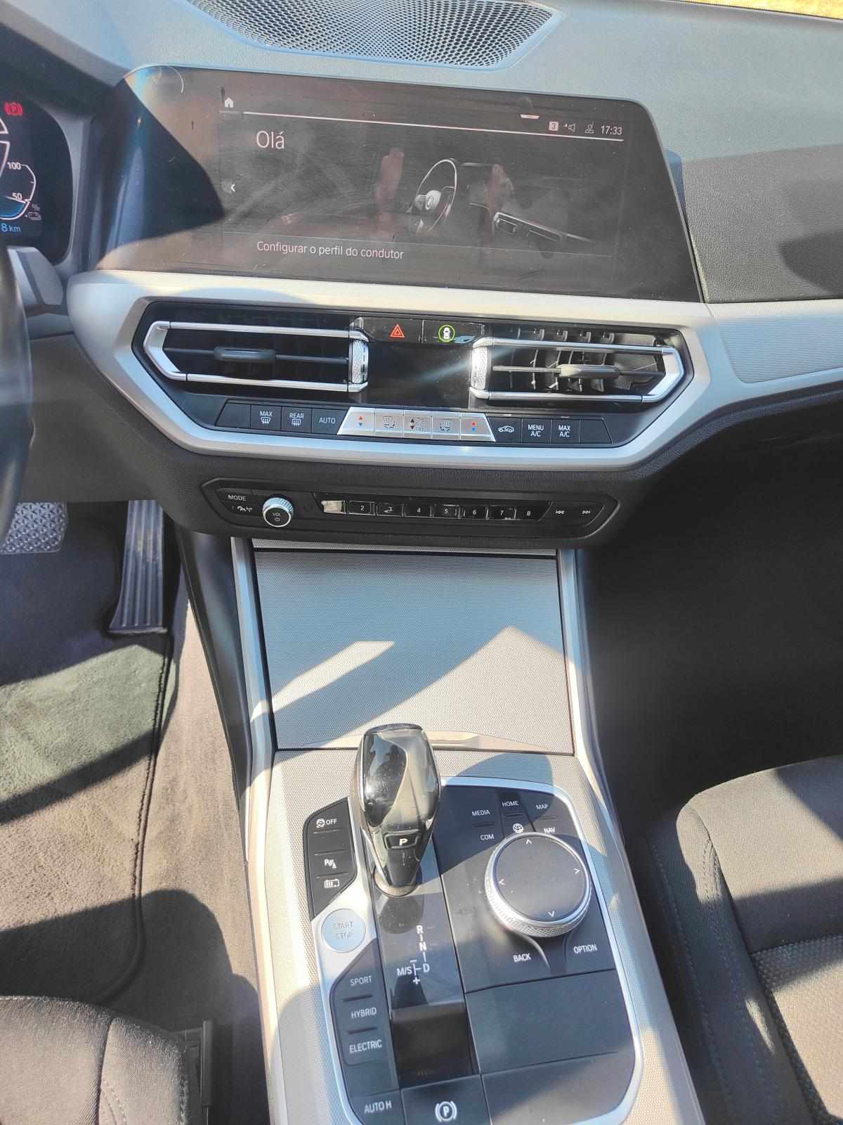 bmw-serie-3-330e-drive-2019-hibrido-1998cc