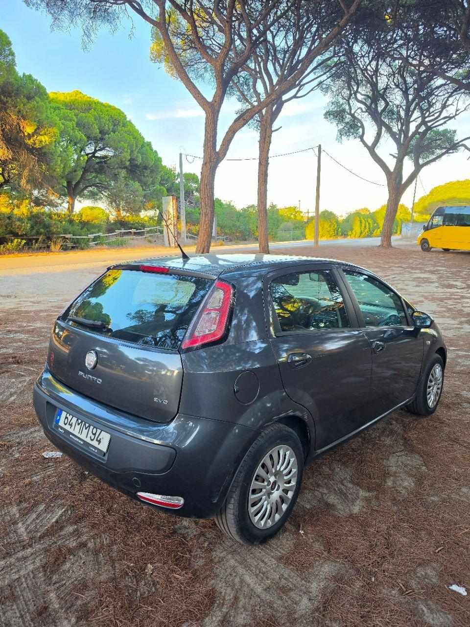 fiat-punto-1-3-multijet-2011-diesel-1248cc