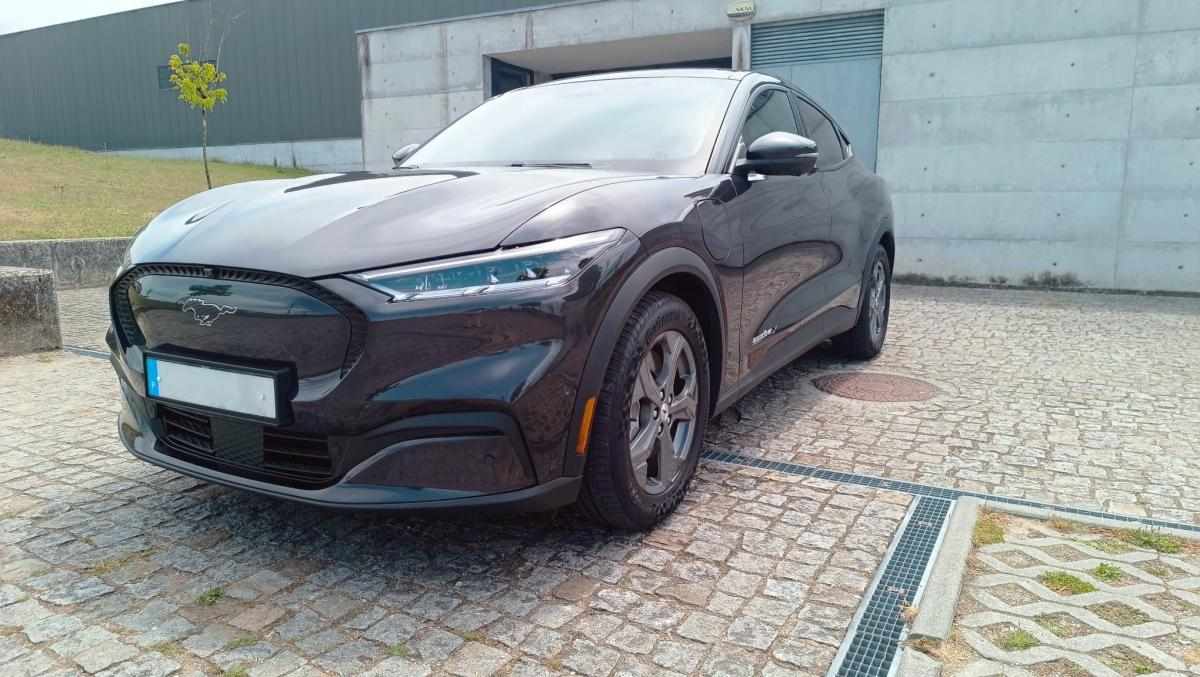 ford-mustang-mach-e-long-range-2022-eletrico