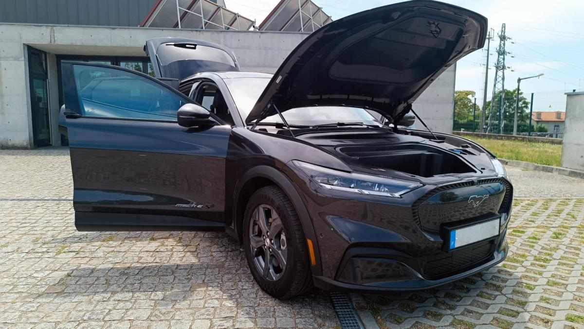 ford-mustang-mach-e-long-range-2022-eletrico