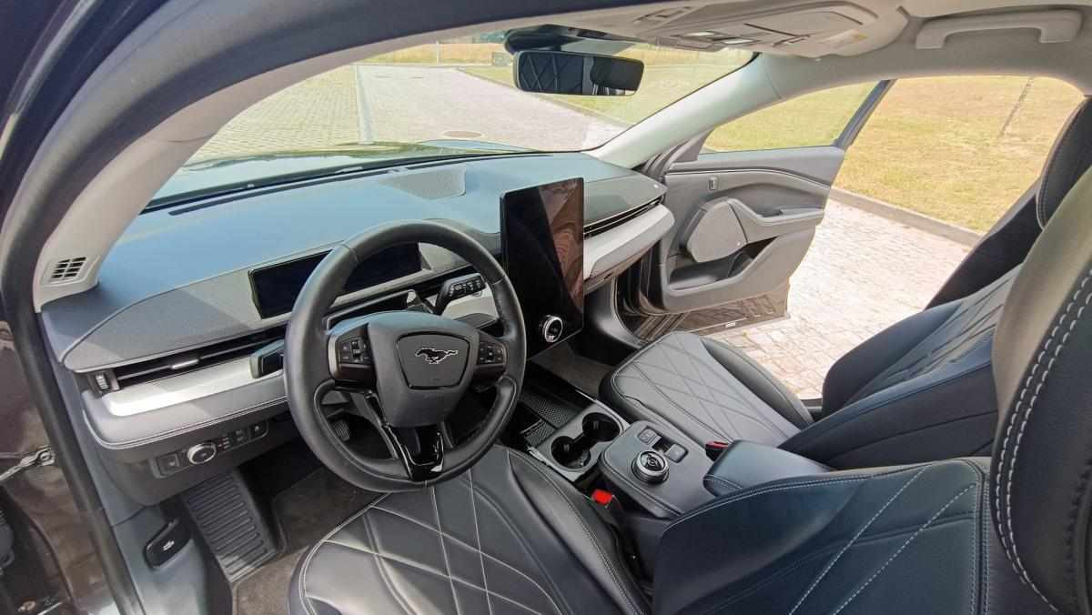 ford-mustang-mach-e-long-range-2022-eletrico