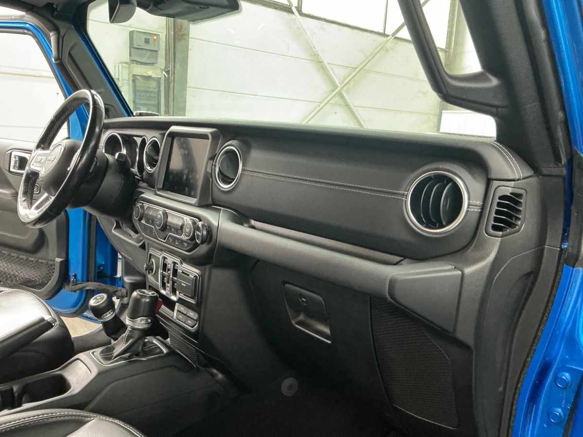 jeep-wrangler-2-0-4xe-2021-gasolina-1995cc