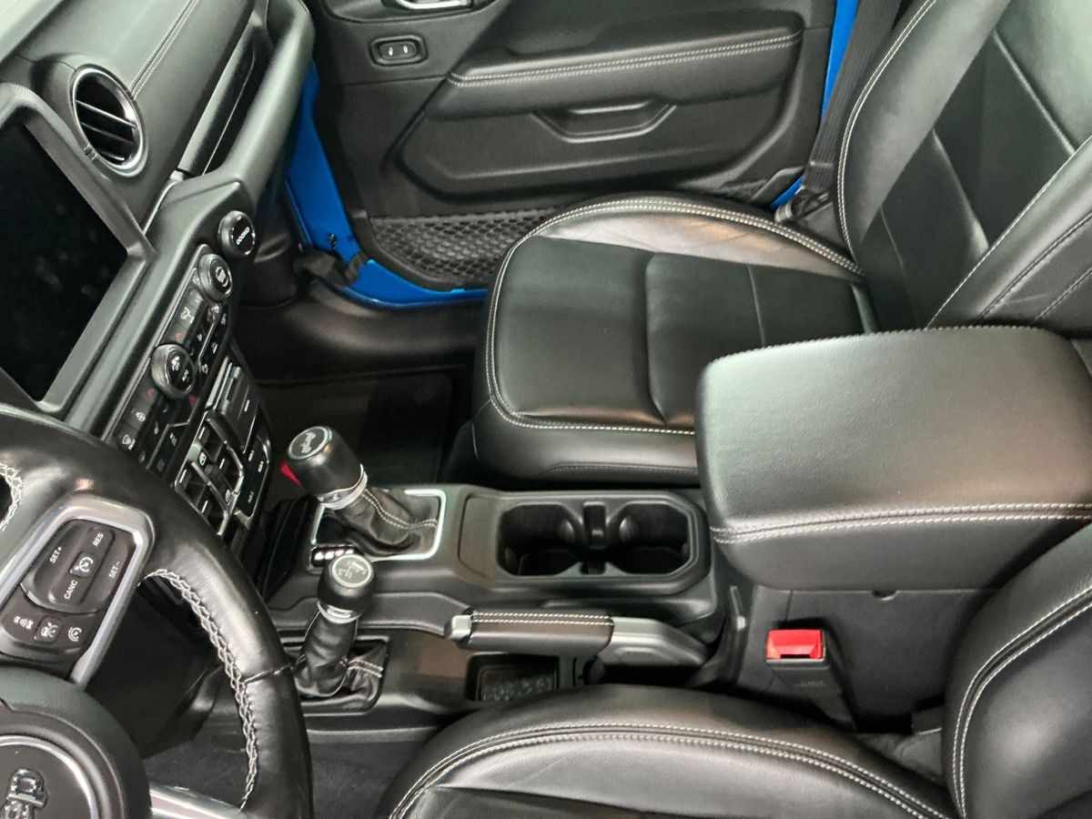 jeep-wrangler-2-0-4xe-2021-gasolina-1995cc