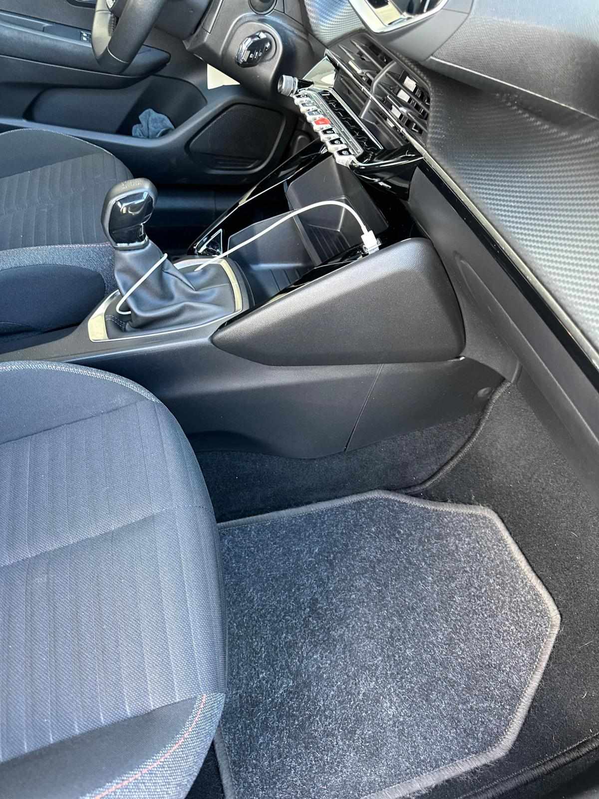 peugeot-208-1-2-puretech-2020-gasolina-1199cc