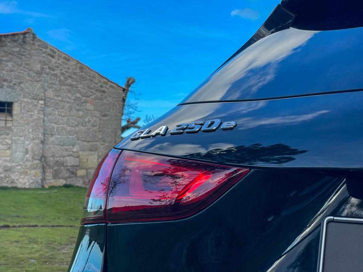 mercedes-benz-gla-250-e-2021-gasolina-1332cc