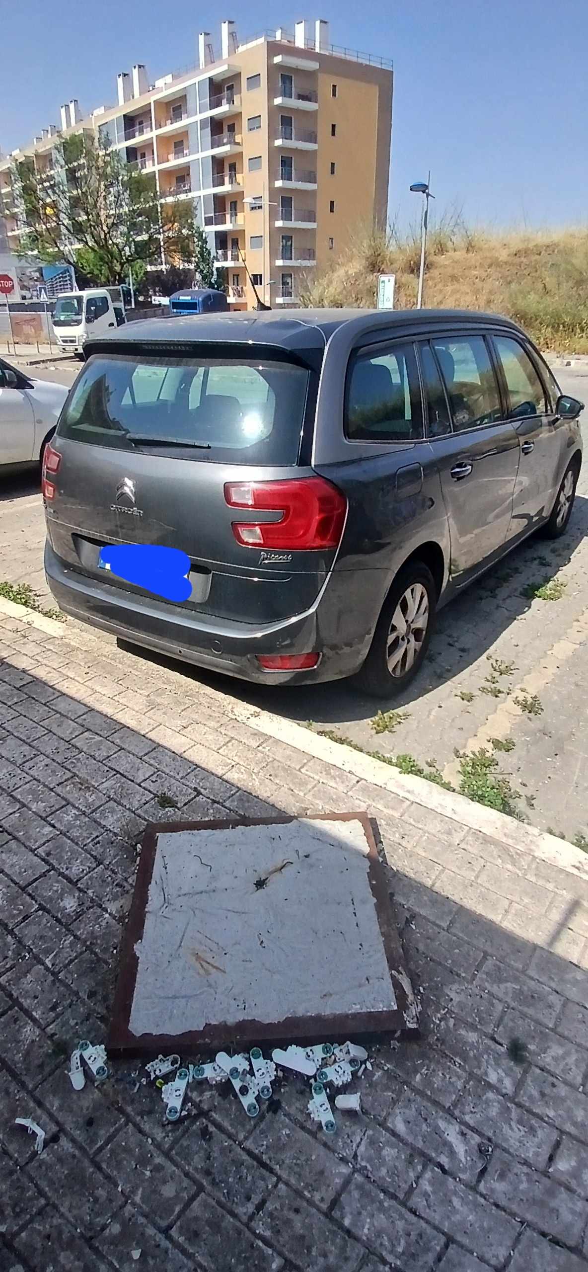 citroen-c4-picasso-1-6-hdi-2015-diesel-1560cc