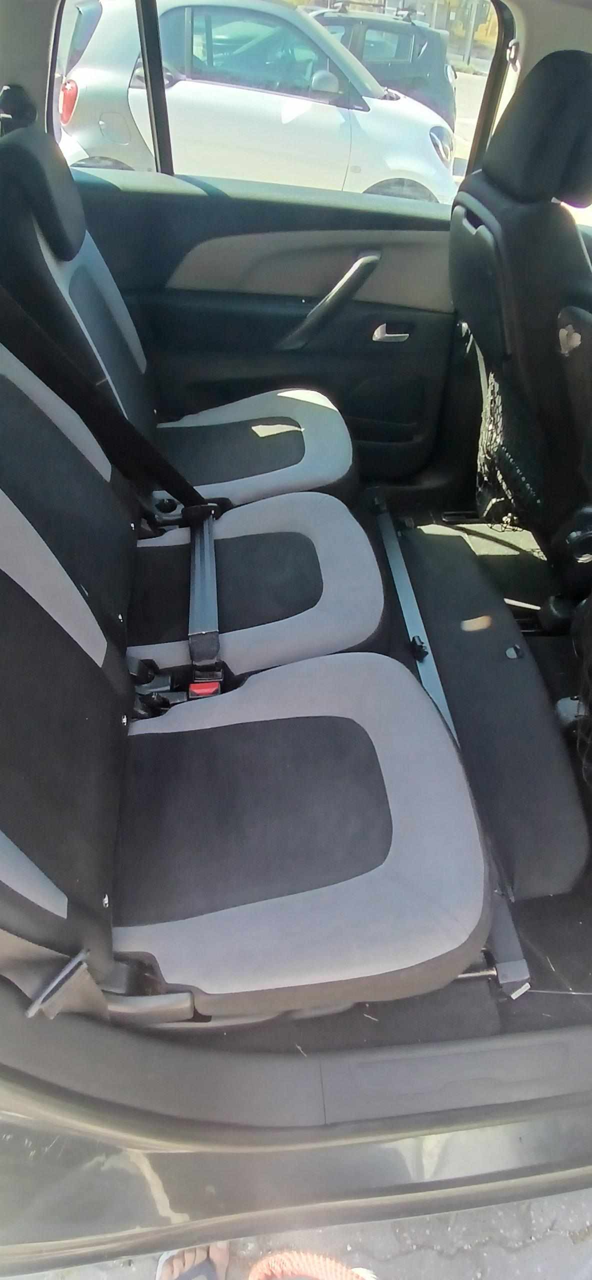 citroen-c4-picasso-1-6-hdi-2015-diesel-1560cc