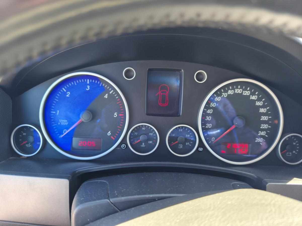 volkswagen-touareg-3-0-v6-tdi-4motion-2005-diesel-2967cc