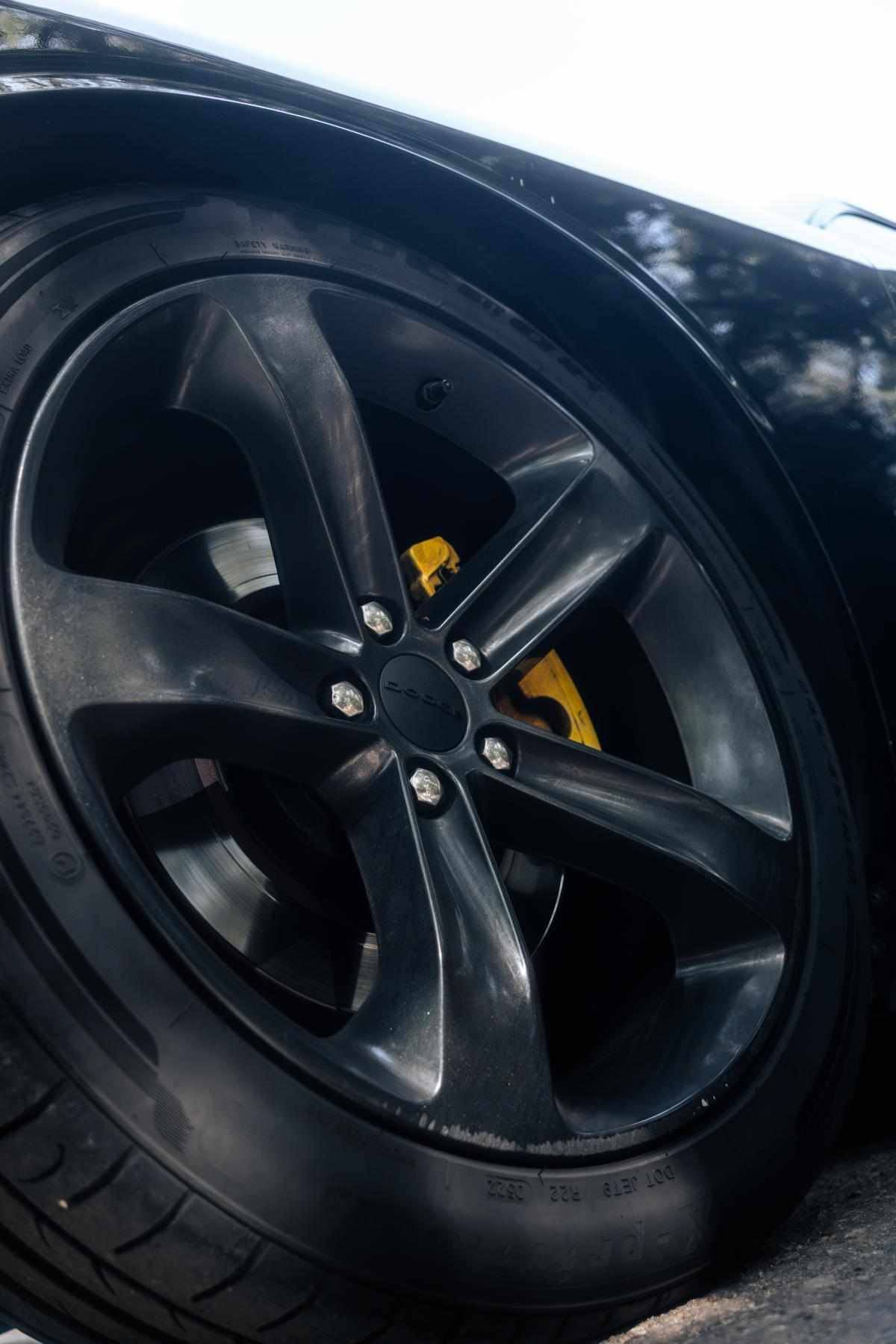 dodge-challenger-5-7-v8-hemi-2014-gasolina-5654cc