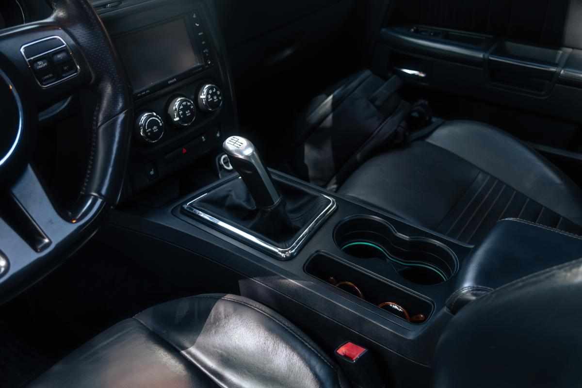 dodge-challenger-5-7-v8-hemi-2014-gasolina-5654cc