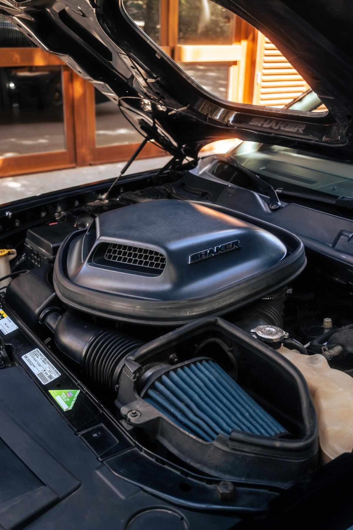dodge-challenger-5-7-v8-hemi-2014-gasolina-5654cc