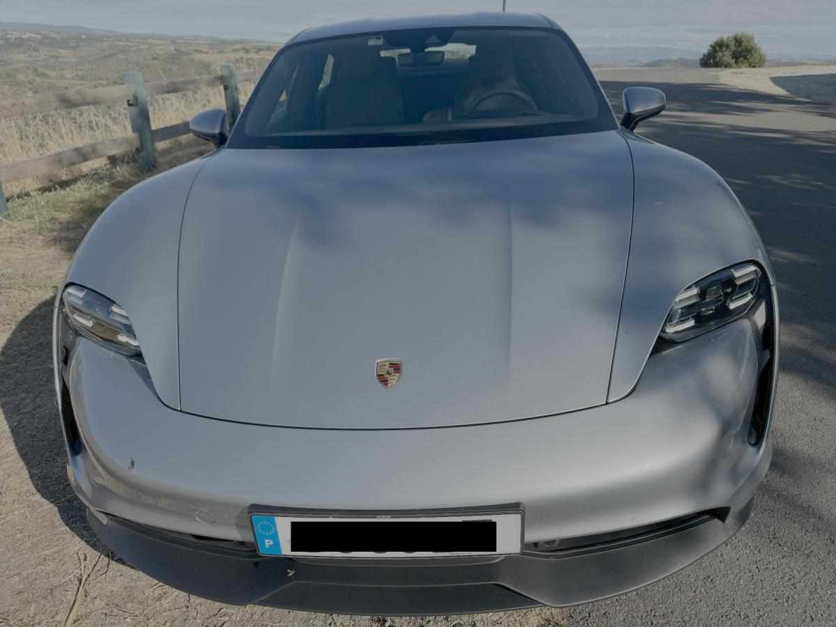 porsche-taycan-4s-2020-eletrico
