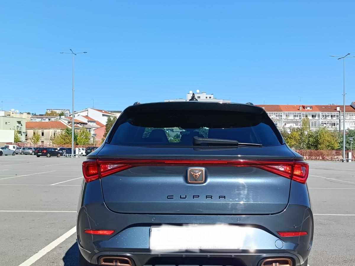 cupra-leon-e-hybrid-2021-gasolina-1395cc