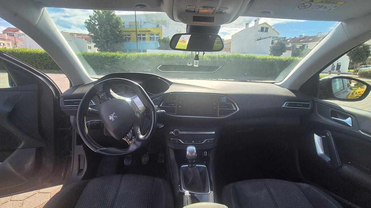 peugeot-308-1-5-bluehdi-2019-diesel-1499cc