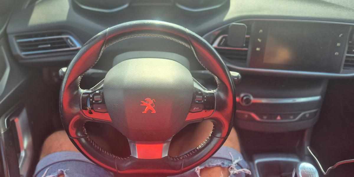 peugeot-308-1-5-bluehdi-2019-diesel-1499cc