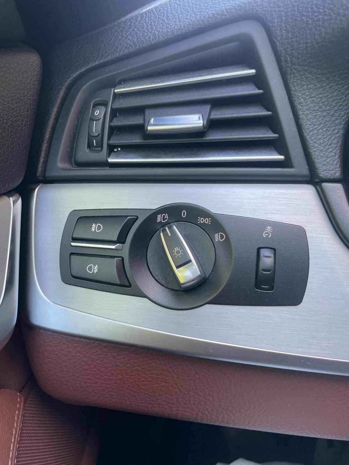 bmw-serie-5-520d-touring-2015-diesel-1995cc