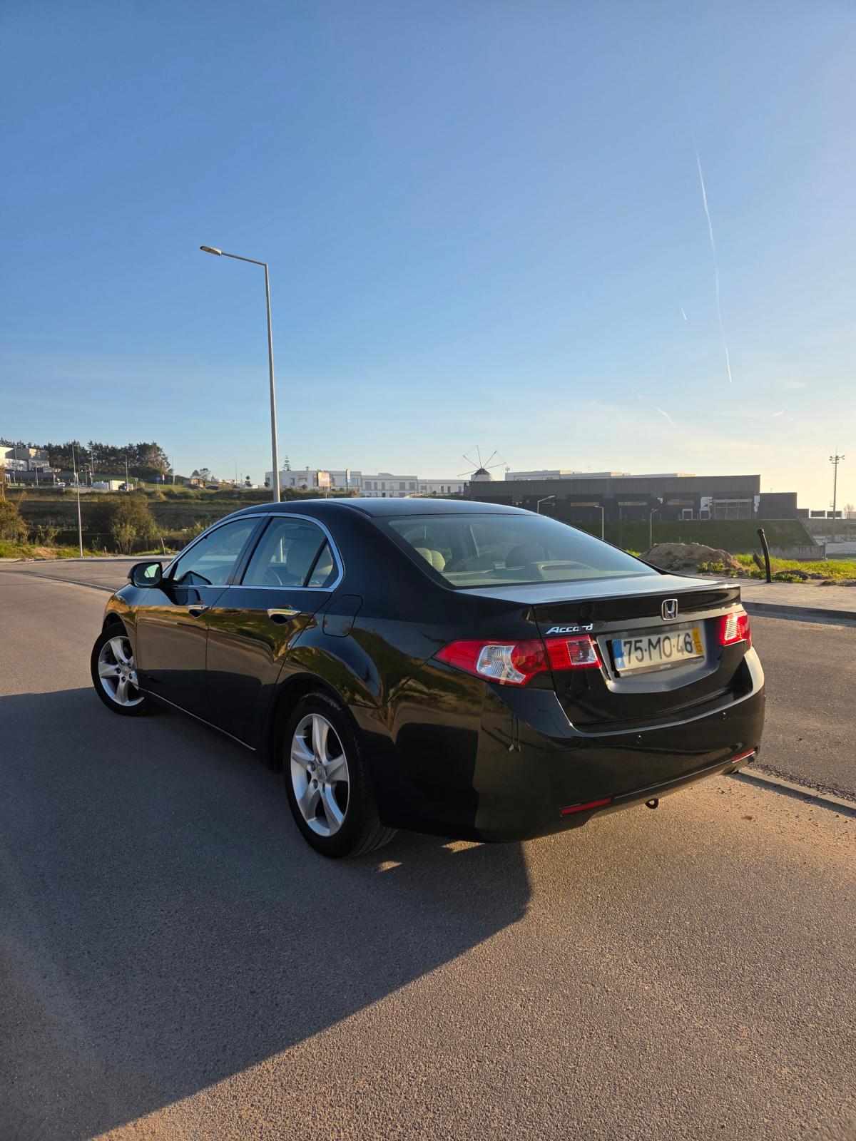 honda-accord-2-2-i-dtec-2011-diesel-2199cc