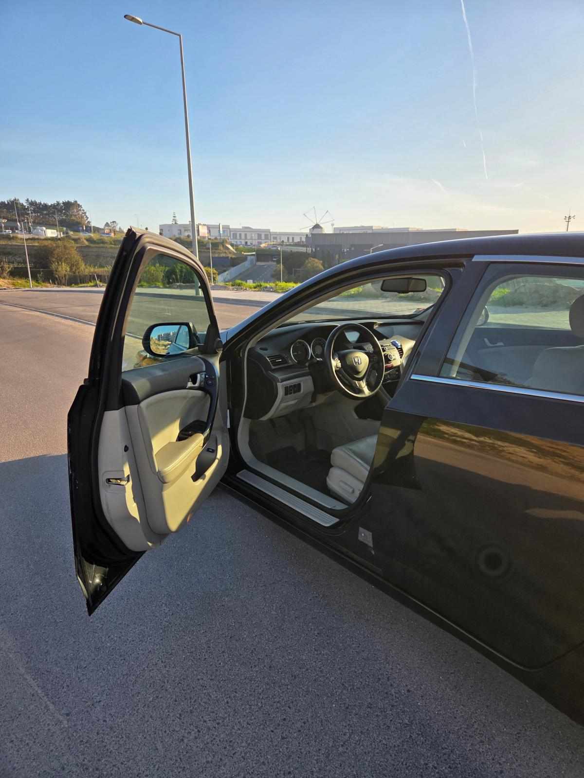 honda-accord-2-2-i-dtec-2011-diesel-2199cc