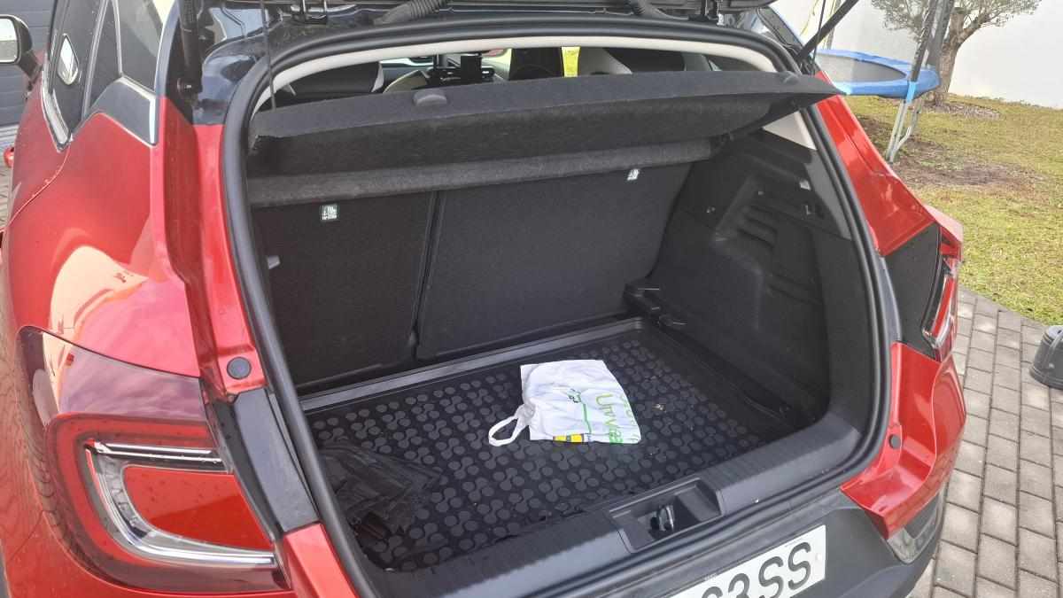 renault-captur-1-6-e-tech-hybrid-2023-gasolina-1598cc