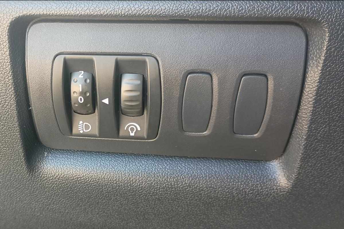 renault-clio-1-2-16v-2008-gasolina-1149cc