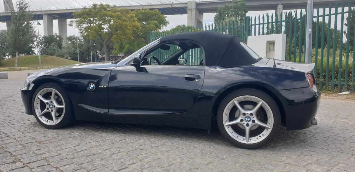 bmw-z4-2-0i-2006-gasolina-1995cc