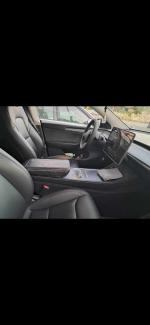 tesla-model-y-standard-range-rwd-2024-eletrico