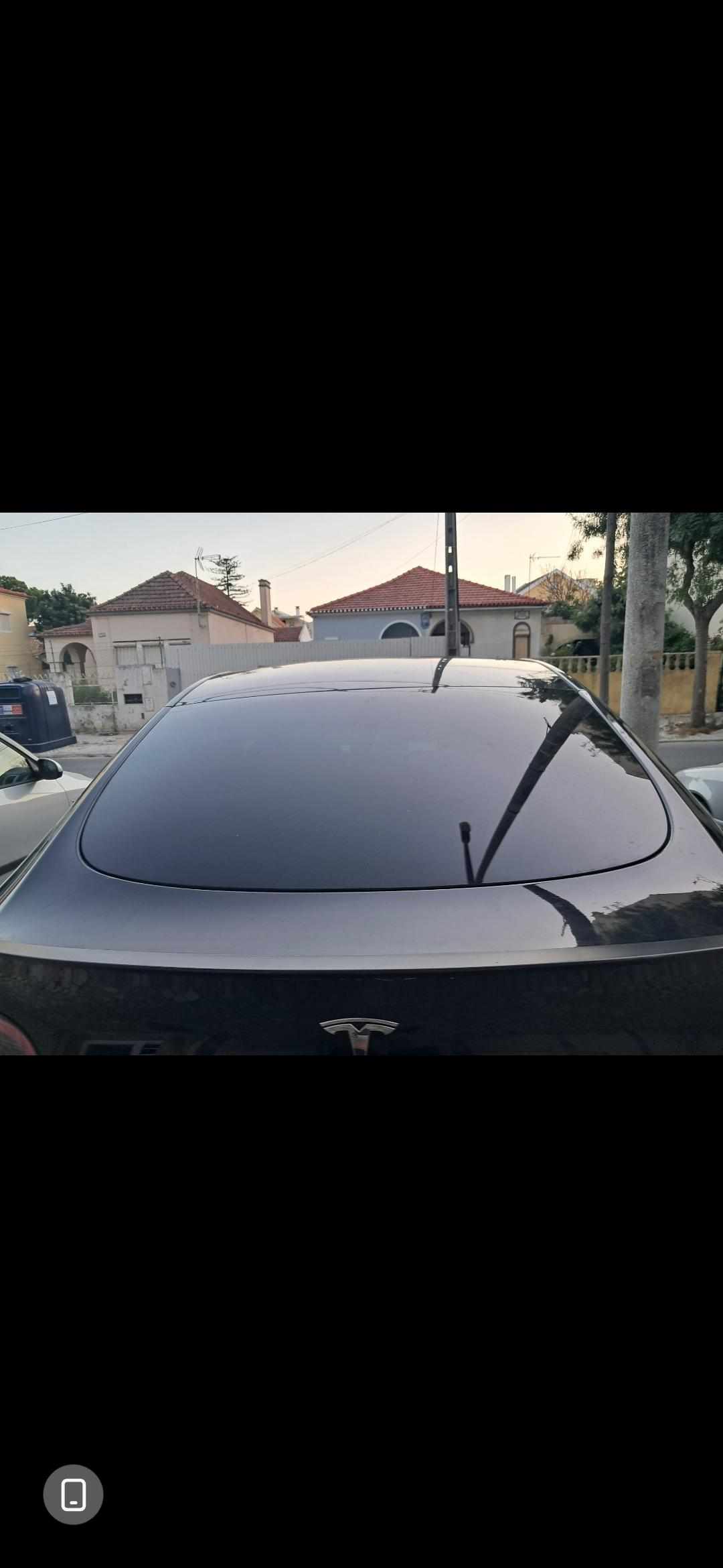 tesla-model-y-standard-range-rwd-2024-eletrico