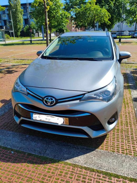 toyota-avensis-1-6-d-4d-2015-diesel-1598cc