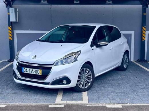 peugeot-208-1-2-vti-2017-gasolina-1199cc