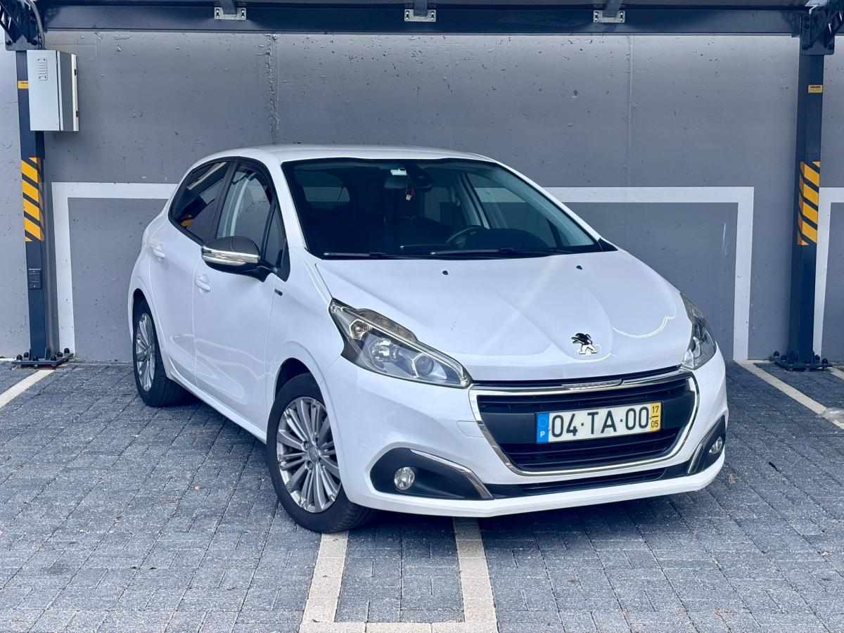peugeot-208-1-2-vti-2017-gasolina-1199cc