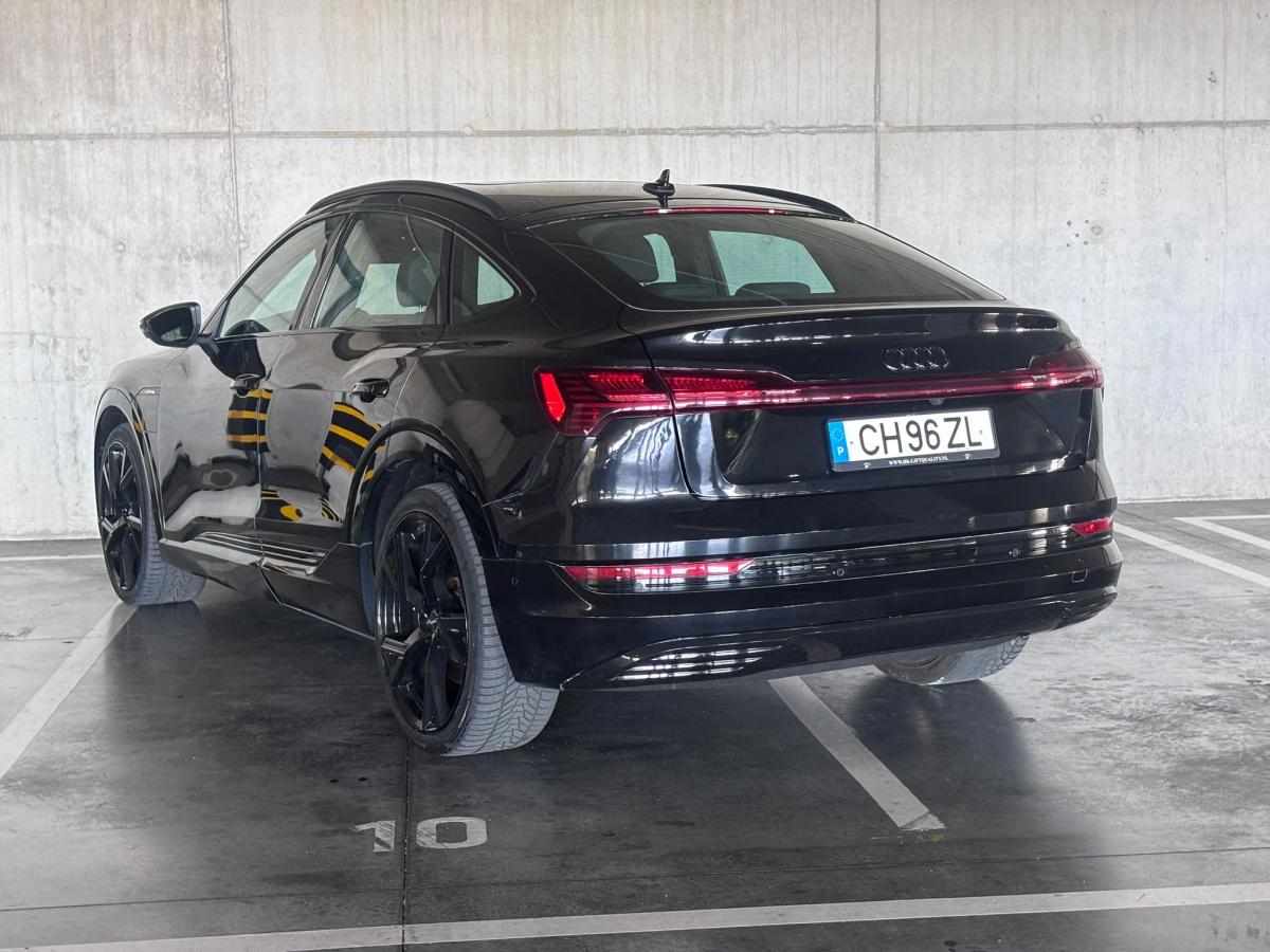audi-e-tron-55-quattro-2020-eletrico