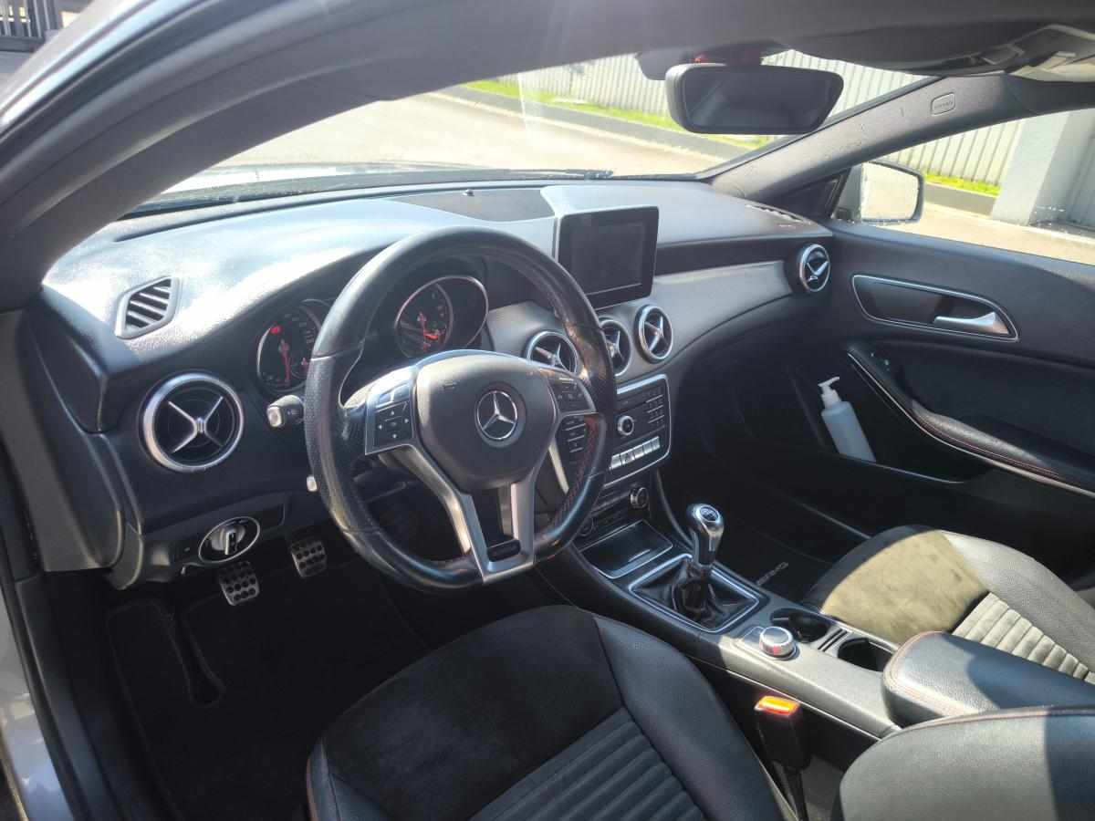 mercedes-benz-cla-200-cdi-2017-diesel-2143cc