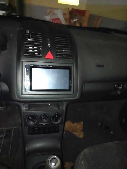 volkswagen-polo-1-4-tdi-2001-diesel-1422cc