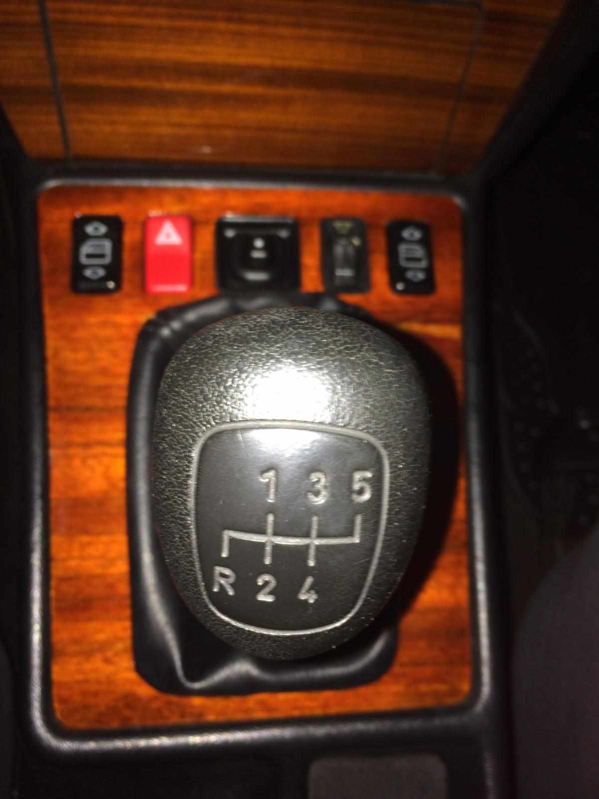 mercedes-benz-190-e-1-8-1993-gasolina-1737cc