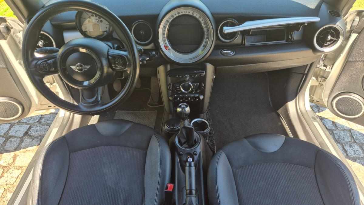 mini-hatch-1-6-d-2011-diesel-1598cc