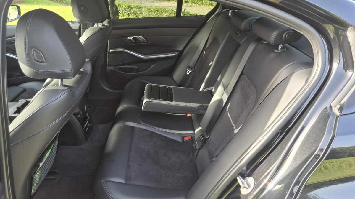 bmw-serie-3-320d-2019-diesel-1995cc