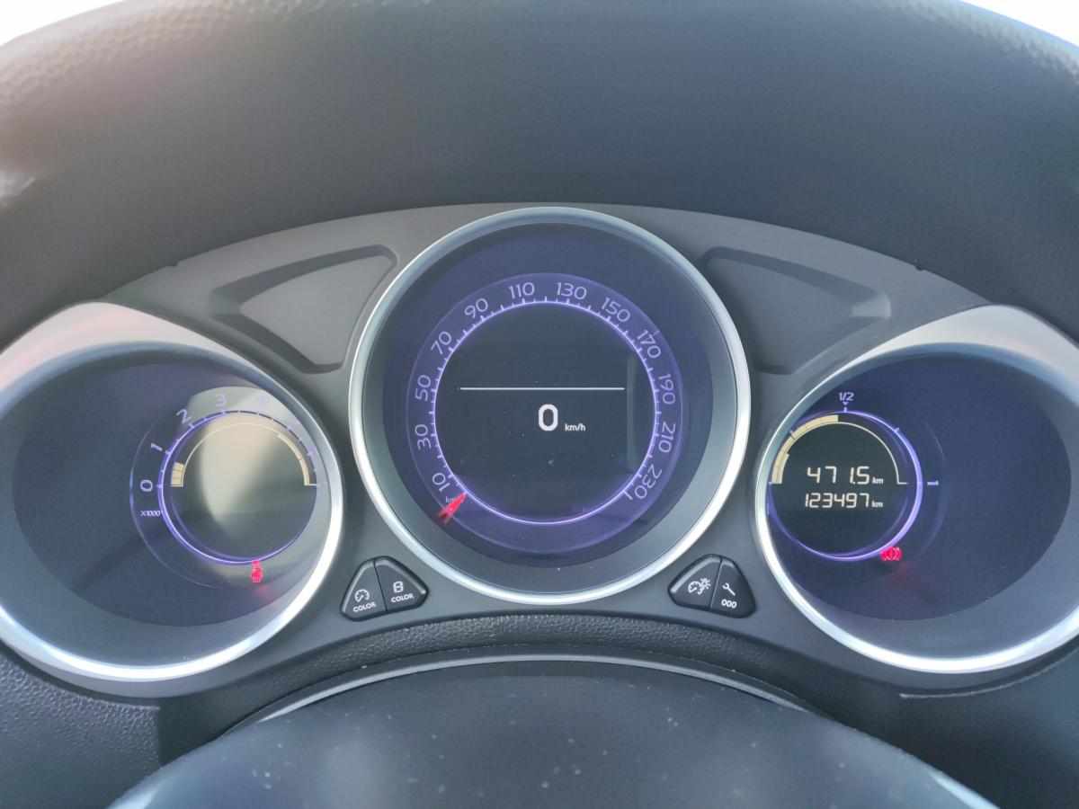 ds-ds-4-1-6-bluehdi-2016-diesel-1560cc