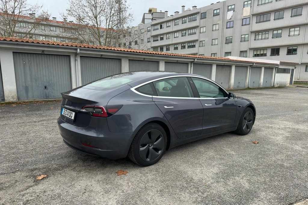 tesla-model-3-standard-range-plus-2020-eletrico
