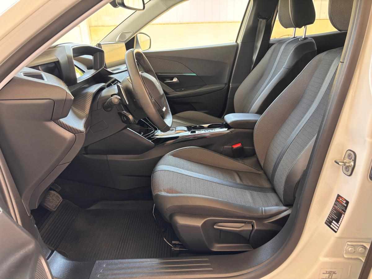 peugeot-2008-1-2-puretech-2022-gasolina-1199cc
